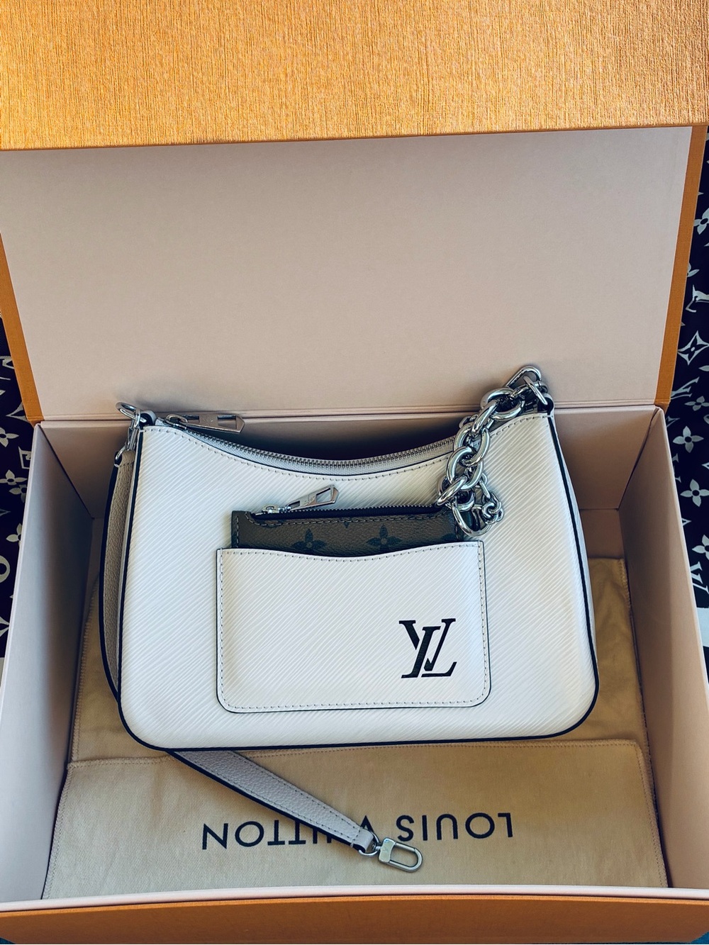 🎁Louis Vuitton Marelle Epi Leather (Quartz White) w Microchip Full Inclusion EUC